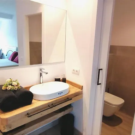 شقة 2 Bedroom With Terrace *