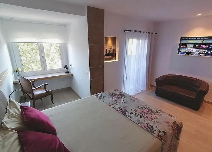 Daire 2 Bedroom With Terrace